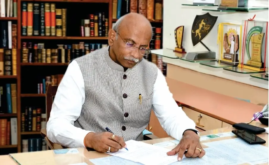 Hon'ble Adv. Nitin Thakare, Sarchitinis, MVP Samaj, Nashik